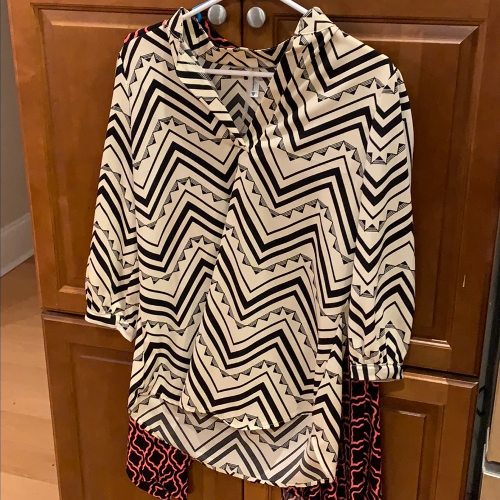 Black and cream Aztec tunic